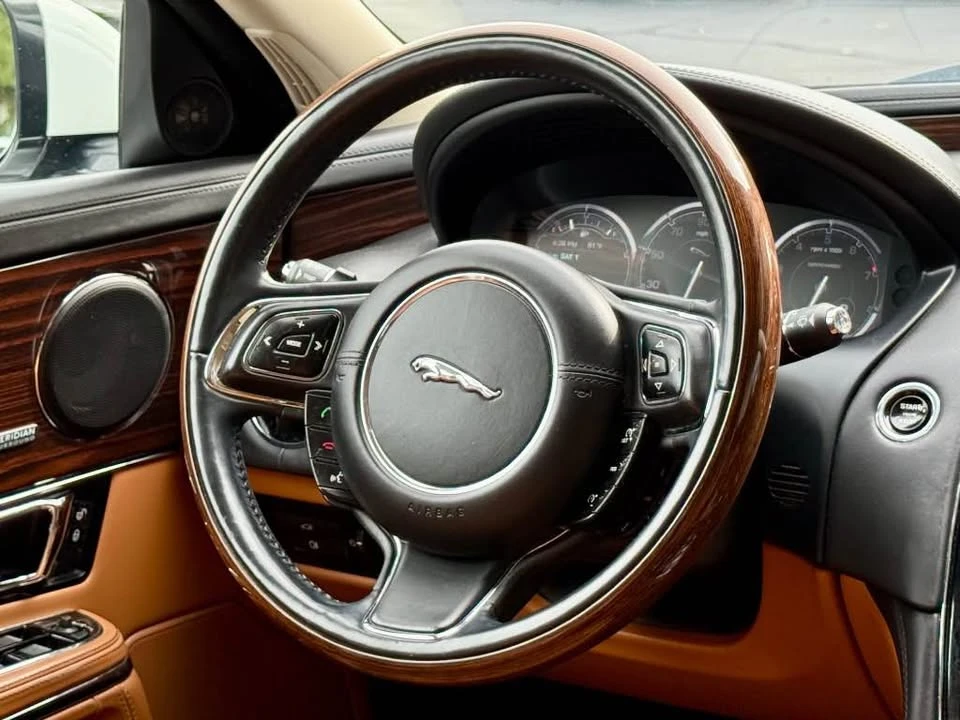 2015 Jaguar X351 XJ - Image 8 of 13