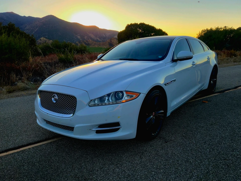 2015 Jaguar X351 XJ - Image 8 of 31