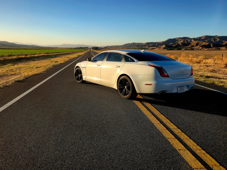 2015 Jaguar X351 XJ - Image 12 of 31