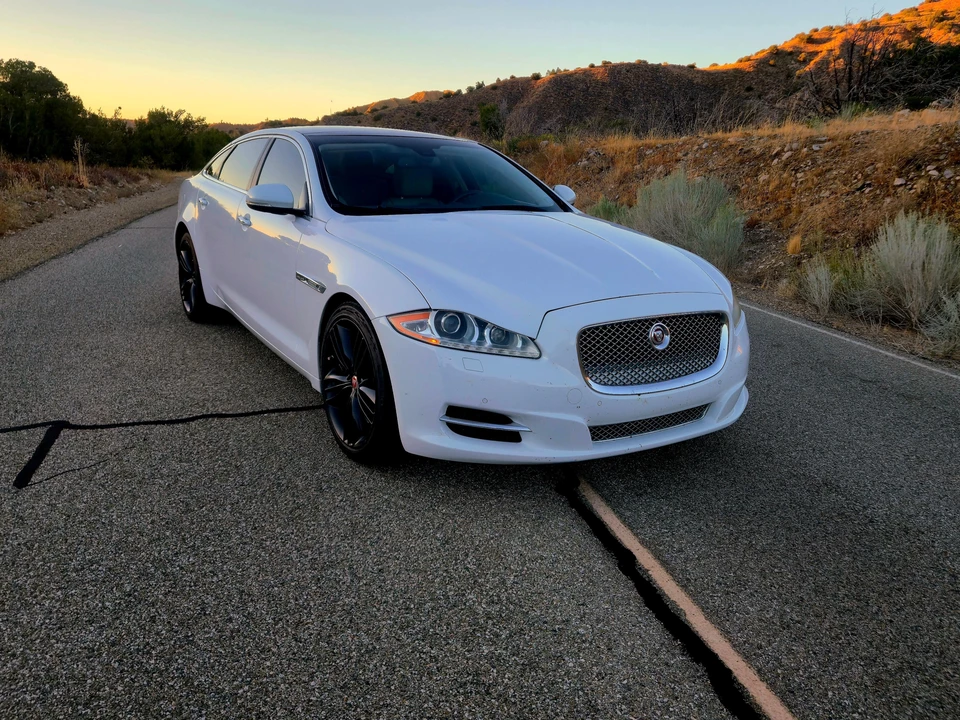 2015 Jaguar X351 XJ - Image 18 of 31