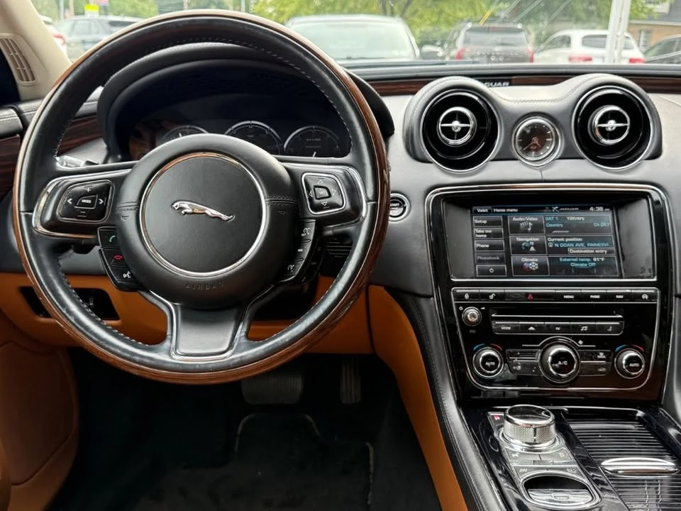 2015 Jaguar X351 XJ - Image 12 of 20