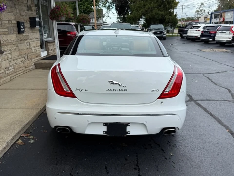 2015 Jaguar X351 XJ - Image 5 of 20