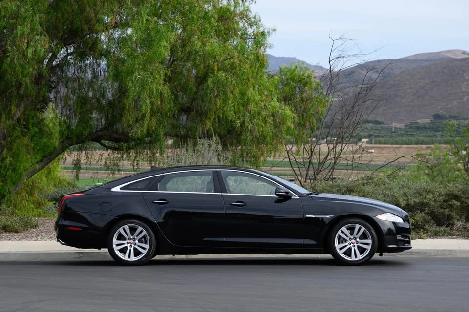 2015 Jaguar X351 XJ - Image 5 of 18