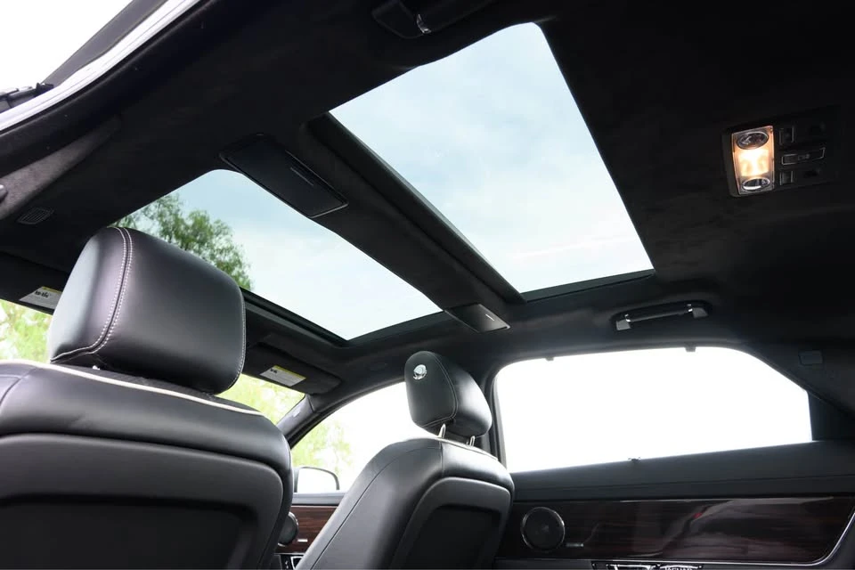 2015 Jaguar X351 XJ - Image 16 of 18