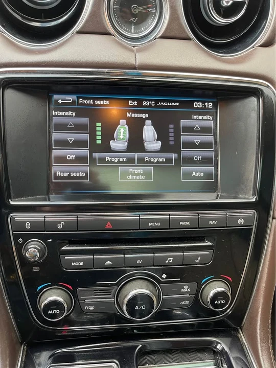 2015 Jaguar X351 XJ - Image 15 of 17