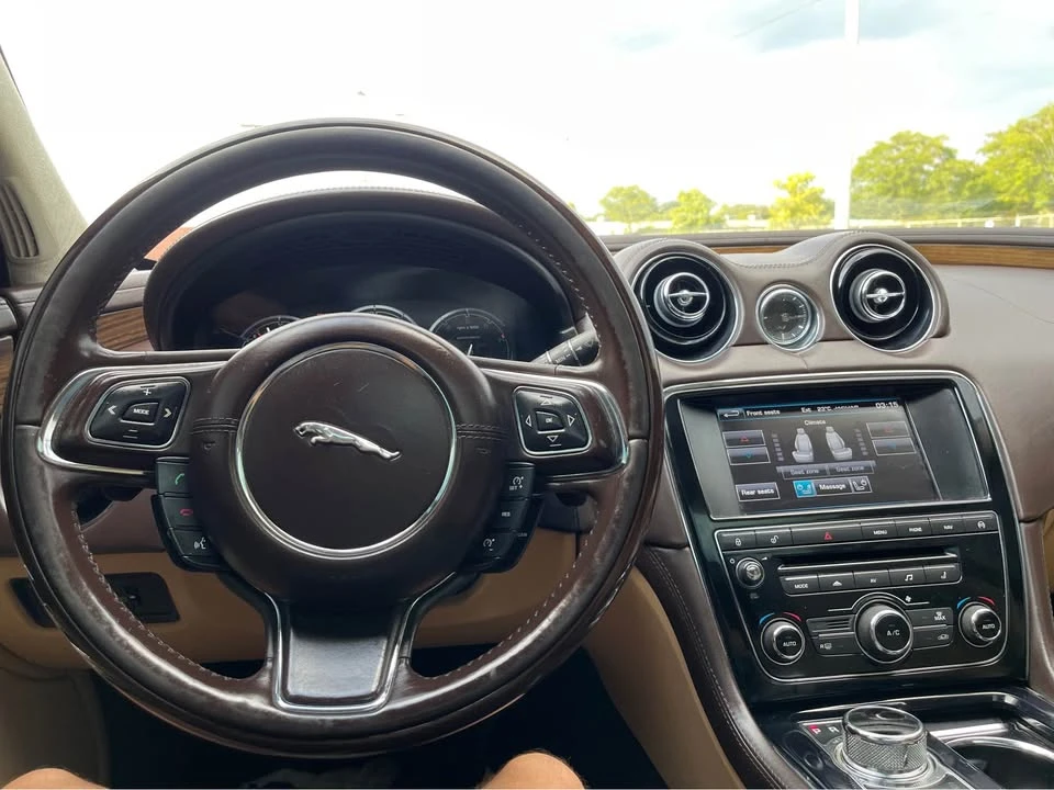 2015 Jaguar X351 XJ - Image 16 of 17