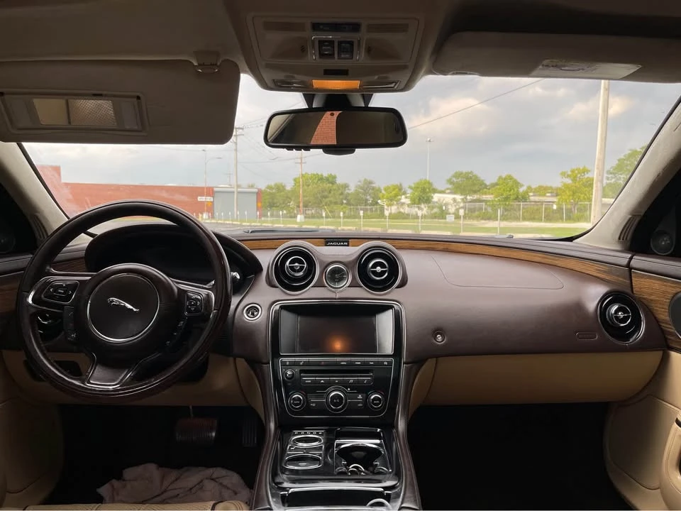 2015 Jaguar X351 XJ - Image 13 of 17