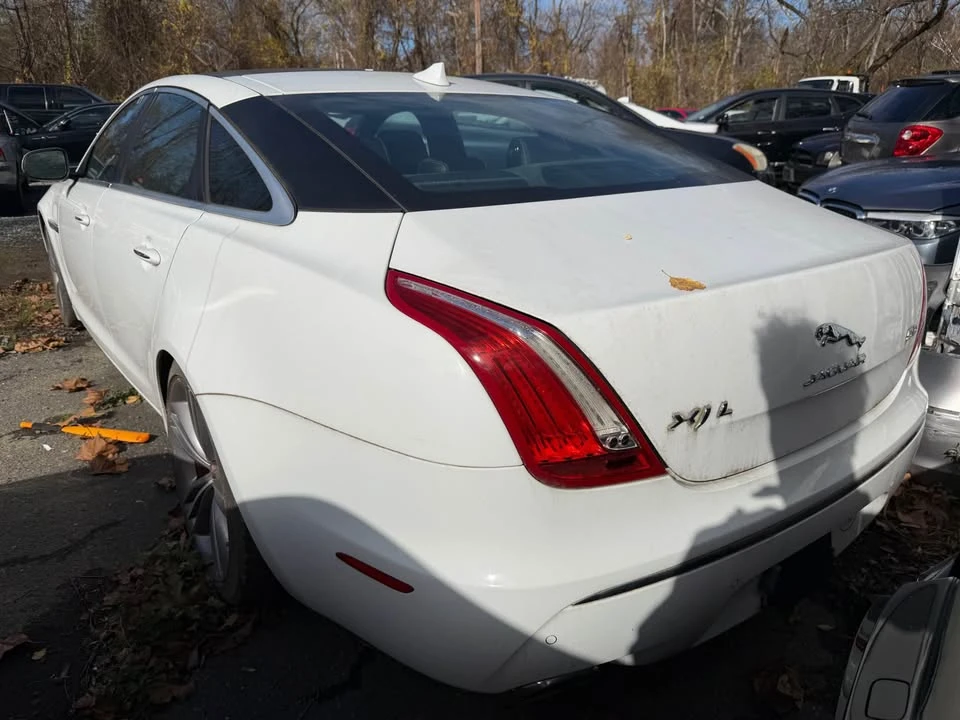 2015 Jaguar X351 XJ - Image 4 of 5