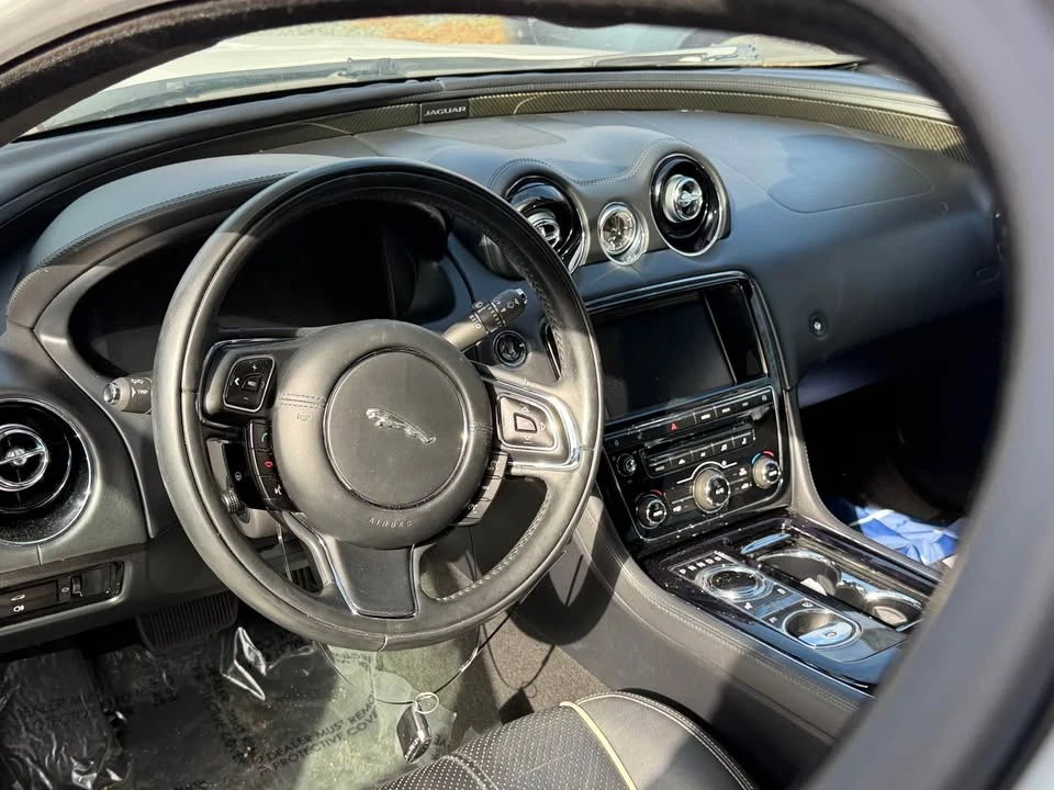 2015 Jaguar X351 XJ - Image 5 of 5