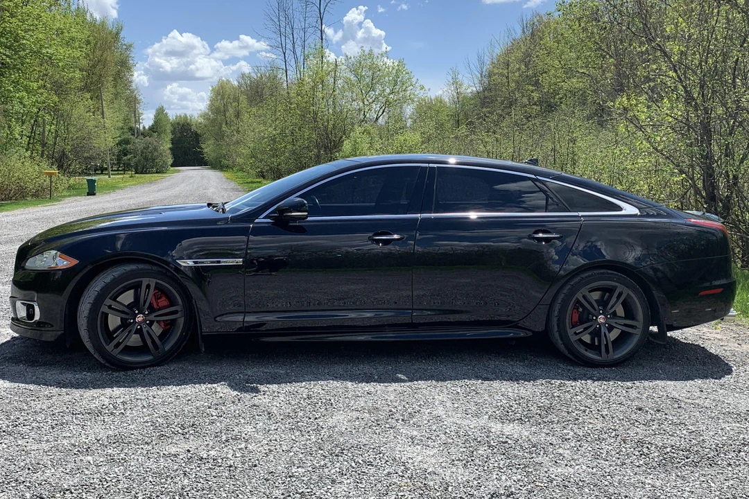 2015 Jaguar X351 XJR - Image 3 of 10