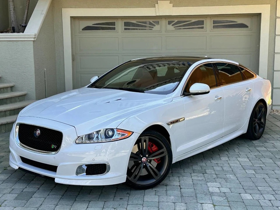 2015 Jaguar X351 XJR - Image 4 of 21