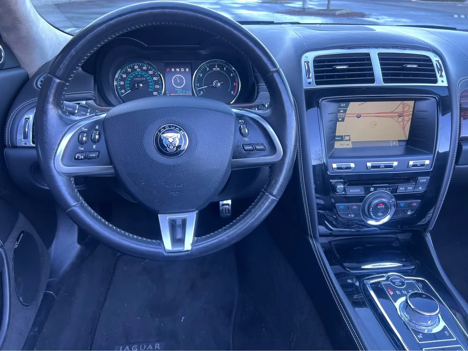 2015 Jaguar X150 XK - Image 9 of 20