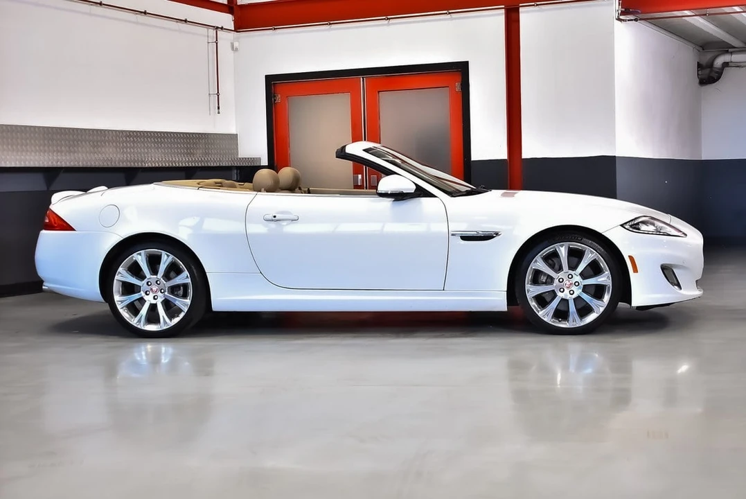 2015 Jaguar X150 XK - Image 11 of 30
