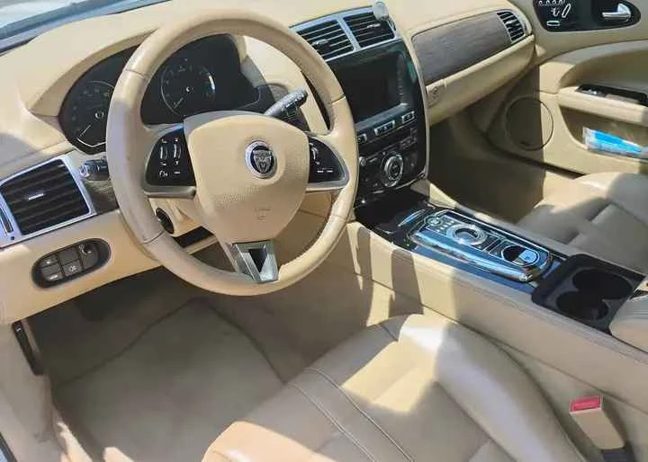 2015 Jaguar X150 XK - Image 3 of 4