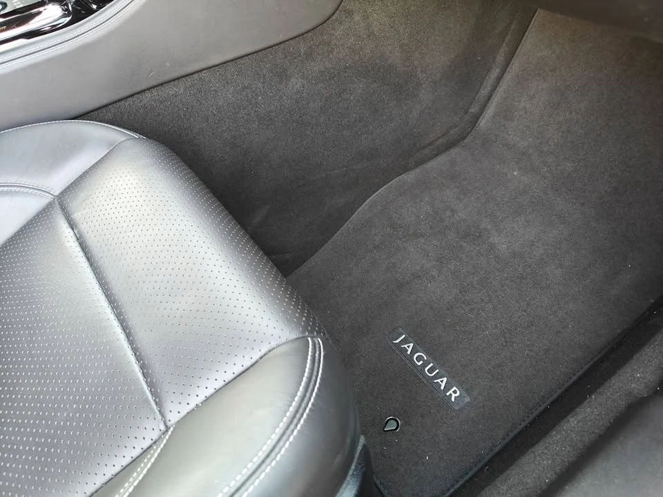 2015 Jaguar X150 XKR - Image 11 of 13