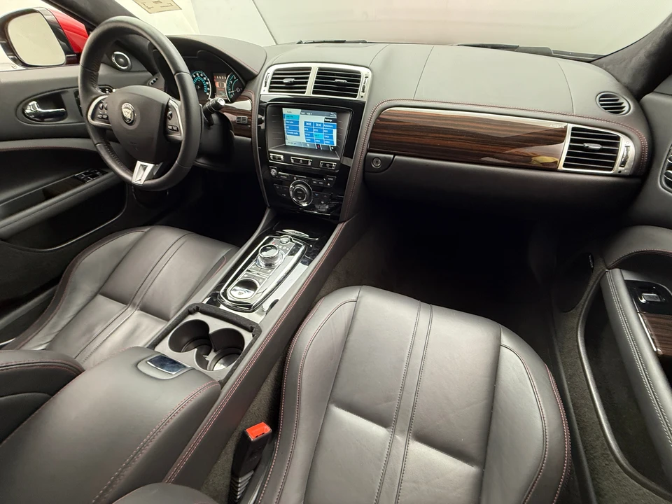 2015 Jaguar X150 XK - Image 5 of 31