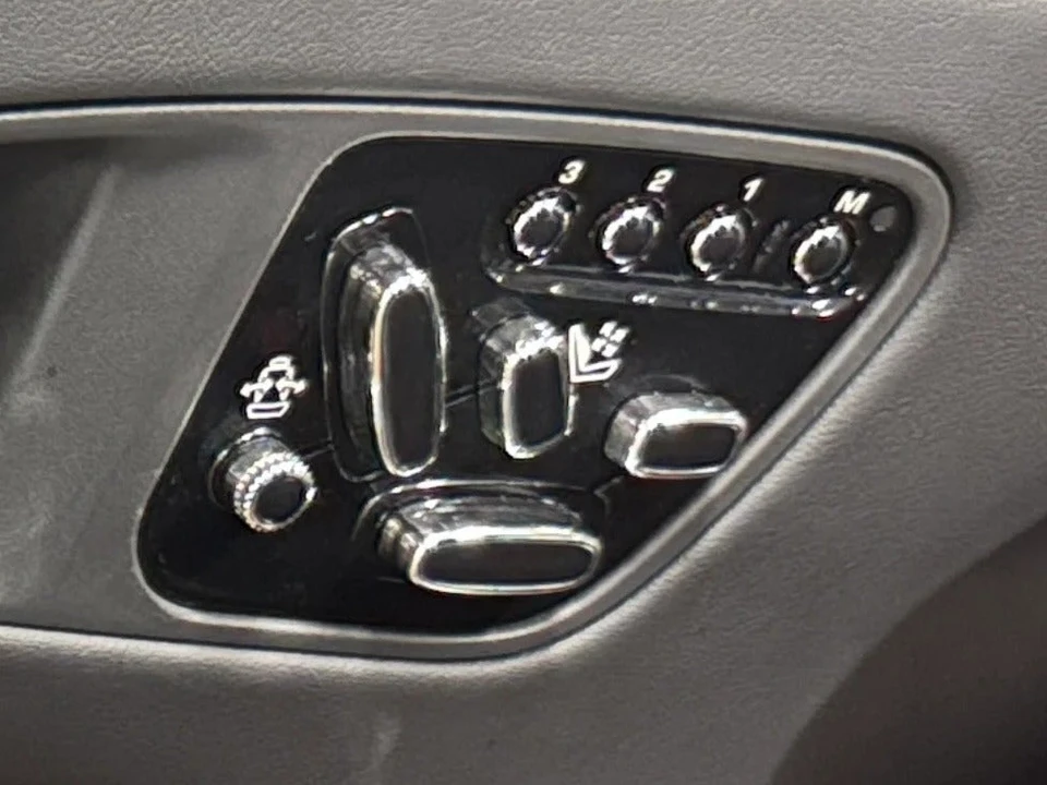 2015 Jaguar X150 XK - Image 15 of 31
