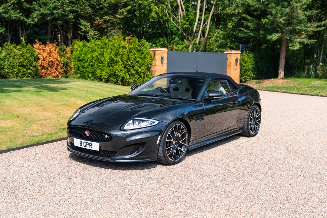 2015 Jaguar X150 XKR - Image 9 of 31