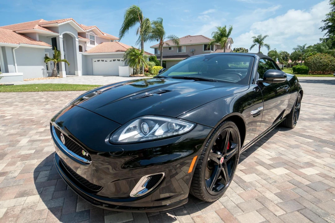 2015 Jaguar X150 XKR - Image 9 of 31