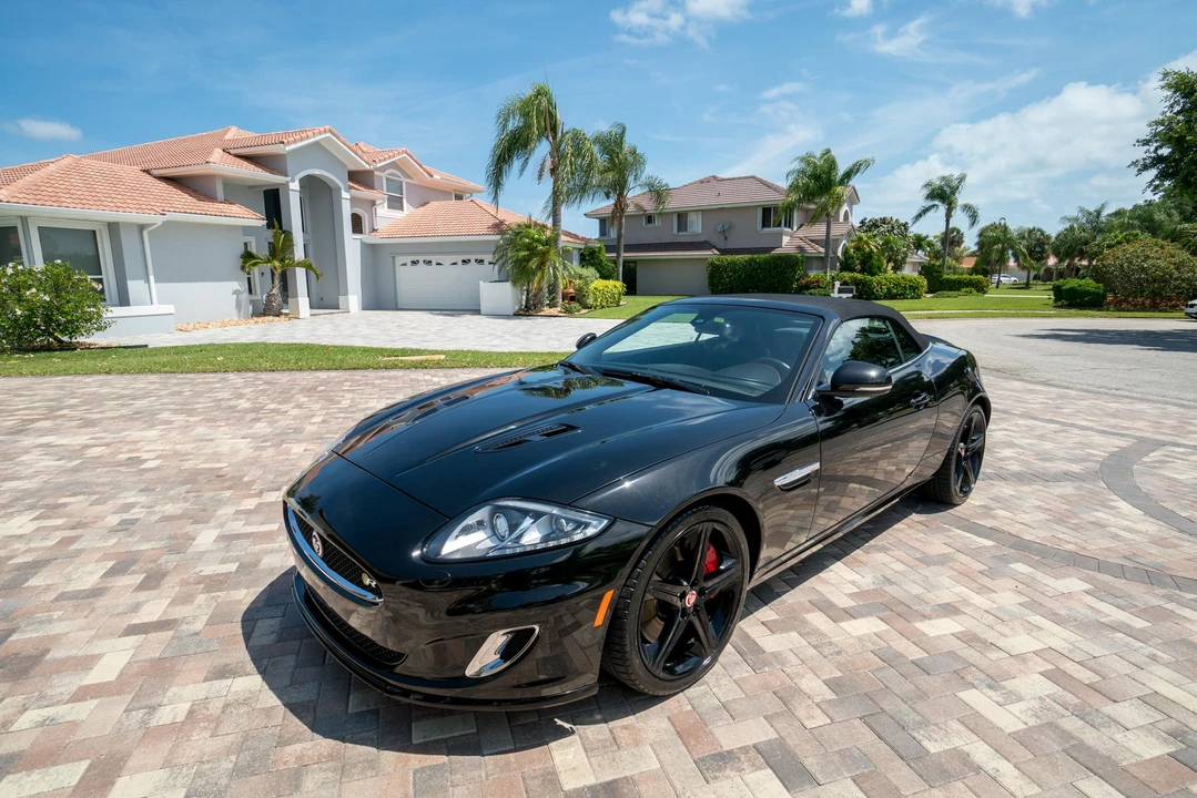 2015 Jaguar X150 XKR - Image 11 of 31