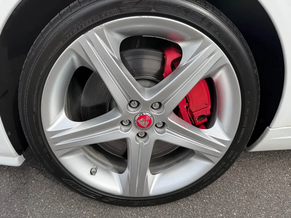 2015 Jaguar X150 XKR - Image 8 of 19