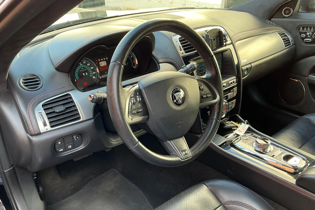 2015 Jaguar X150 XKR - Image 28 of 31