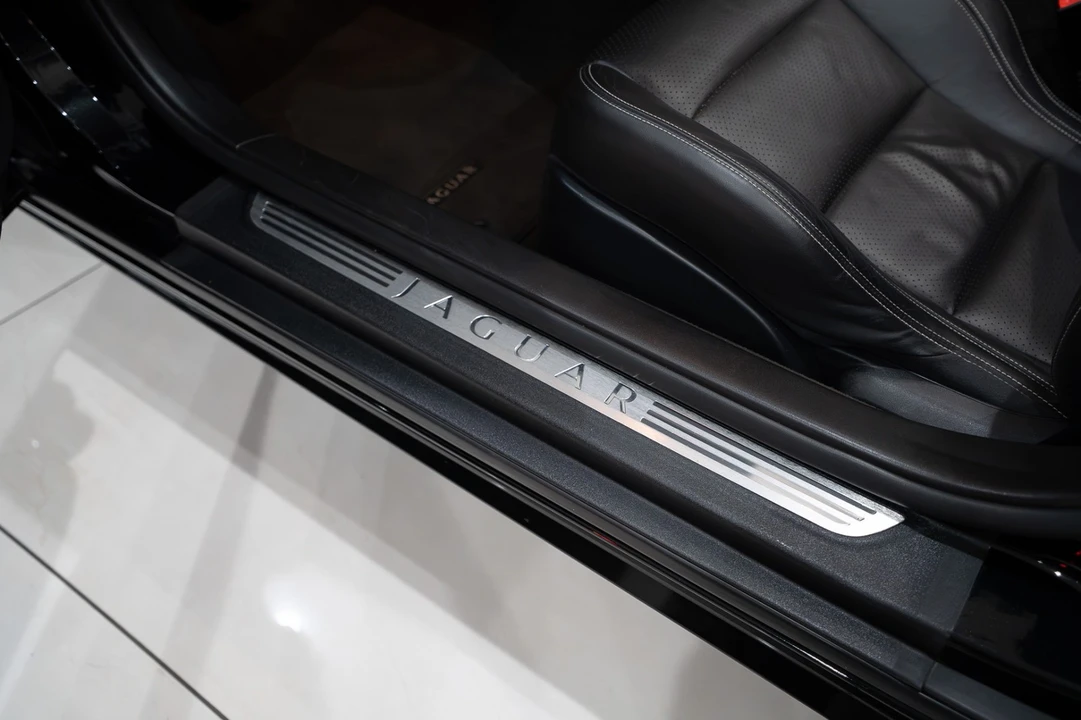 2015 Jaguar X150 XKR - Image 9 of 31
