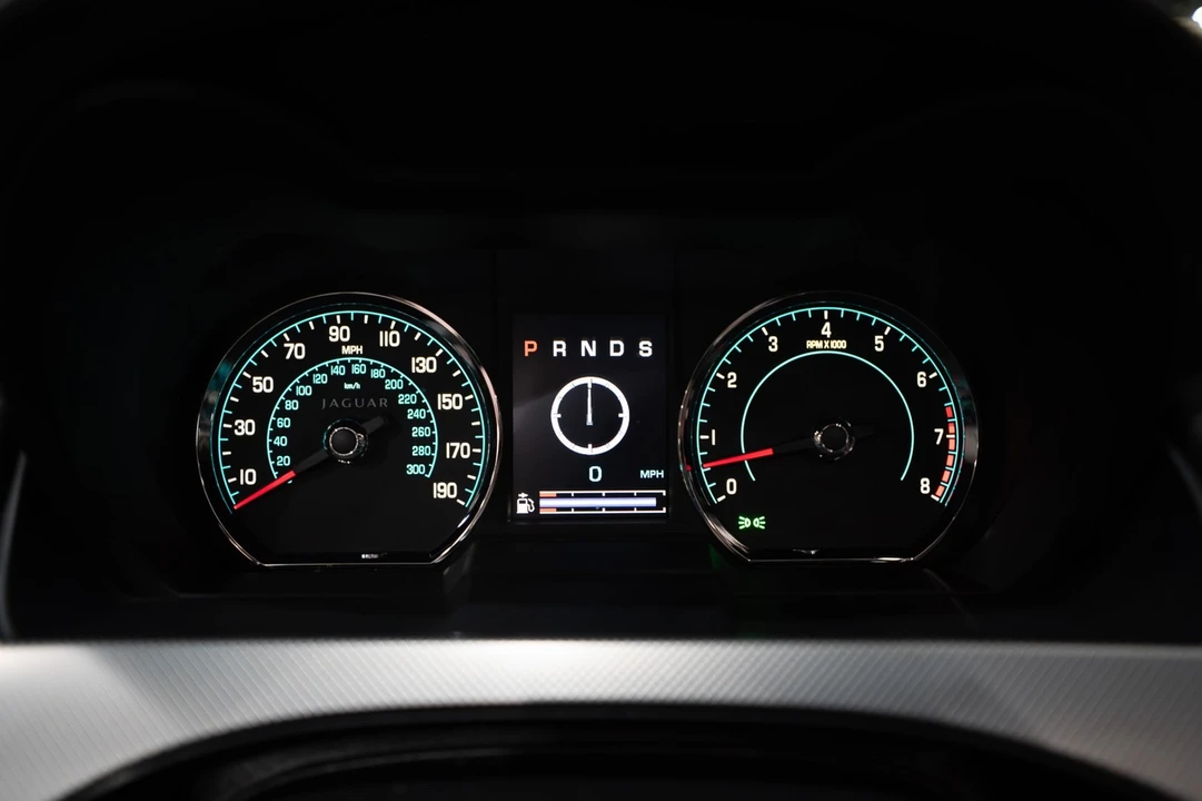 2015 Jaguar X150 XKR - Image 14 of 31