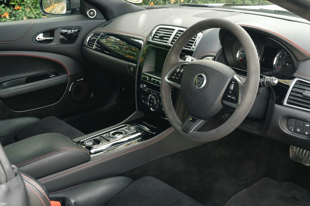 2015 Jaguar X150 XKR - Image 4 of 21
