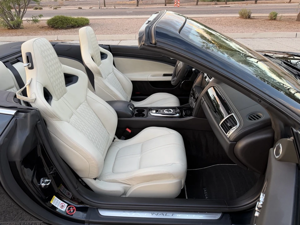2015 Jaguar X150 XKR - Image 25 of 31
