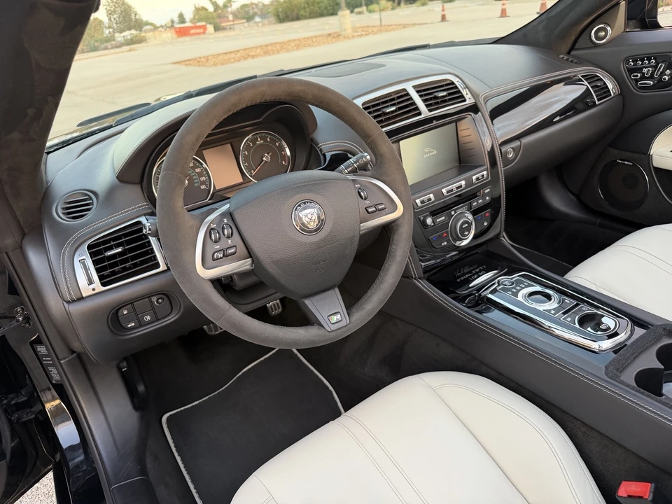 2015 Jaguar X150 XKR - Image 31 of 31