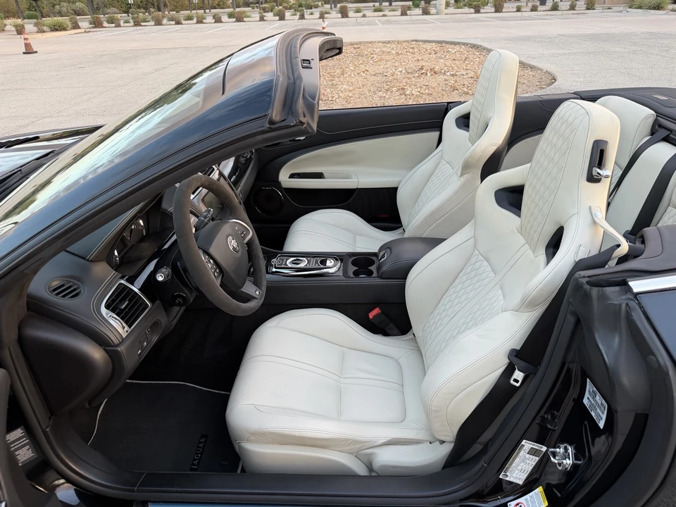 2015 Jaguar X150 XKR - Image 24 of 31