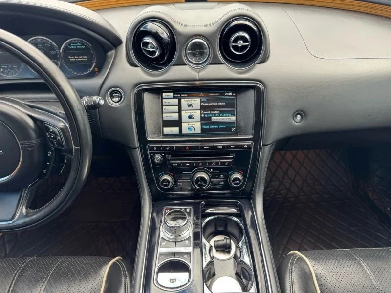 2015 Jaguar X351 XJ - Image 11 of 12
