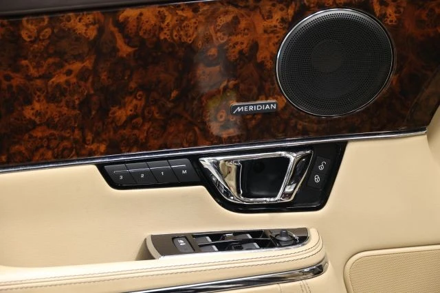 2015 Jaguar X351 XJ - Image 11 of 12
