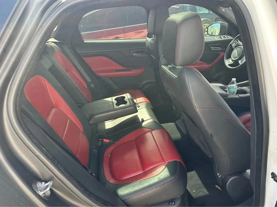 2015 Jaguar F-Pace - Image 11 of 11