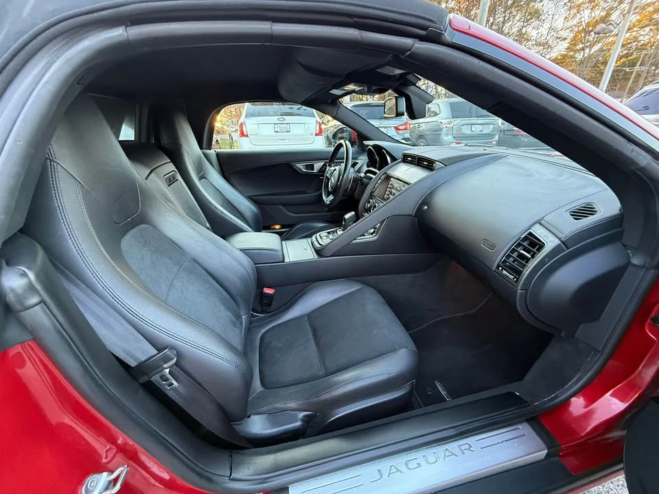 2015 Jaguar F-Type 1st Gen - Image 13 of 17