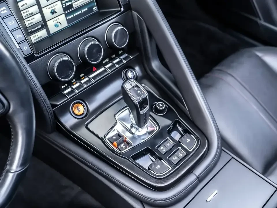 2015 Jaguar F-Type 1st Gen - Image 10 of 17