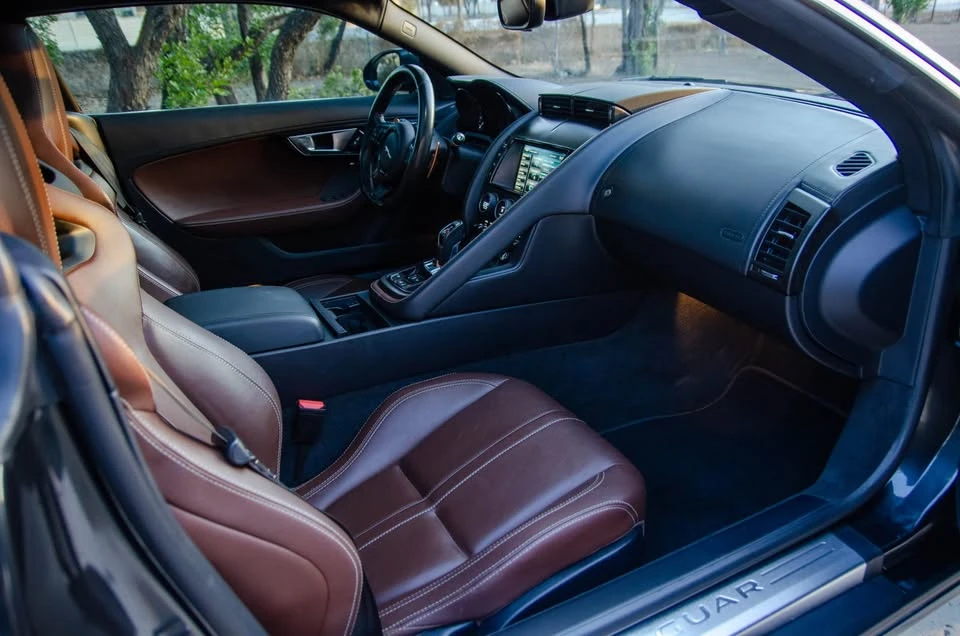2015 Jaguar F-Type 1st Gen - Image 9 of 19