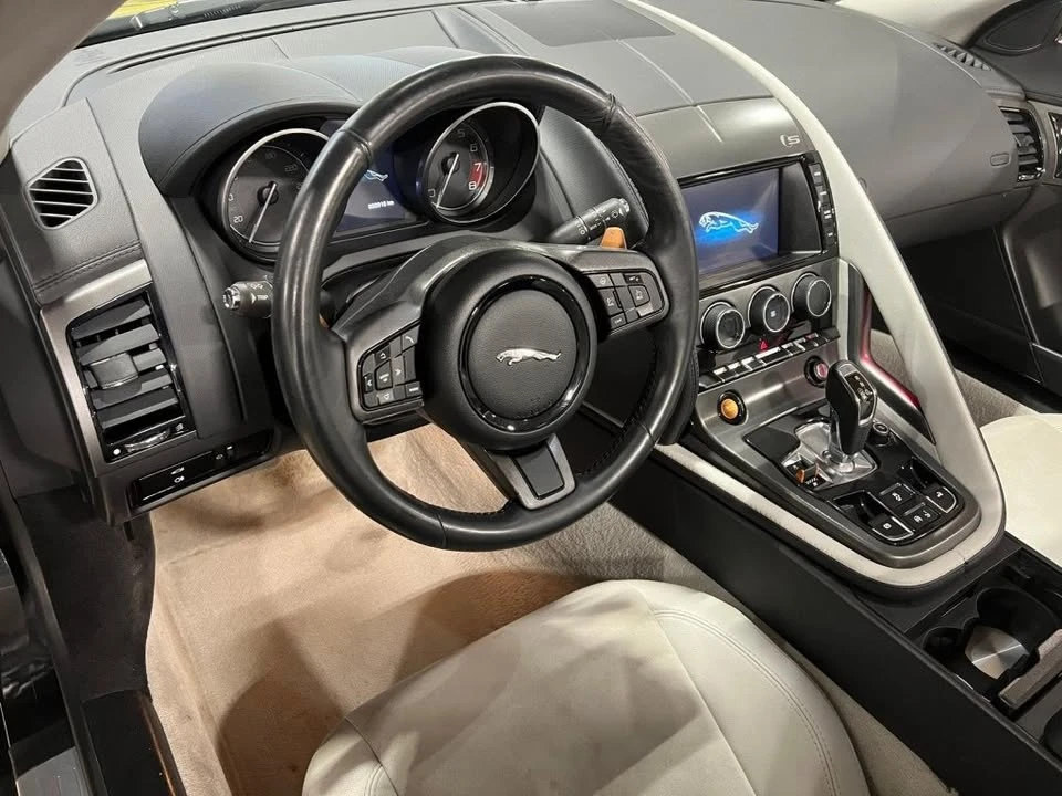 2015 Jaguar F-Type 1st Gen - Image 10 of 16