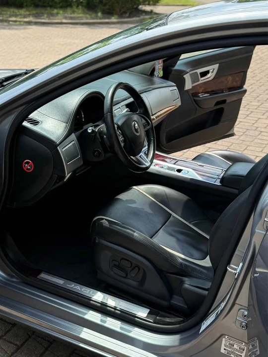 2015 Jaguar X250 XFR - Image 11 of 17