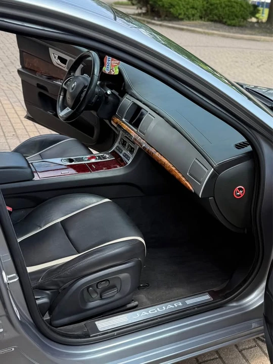 2015 Jaguar X250 XFR - Image 16 of 17