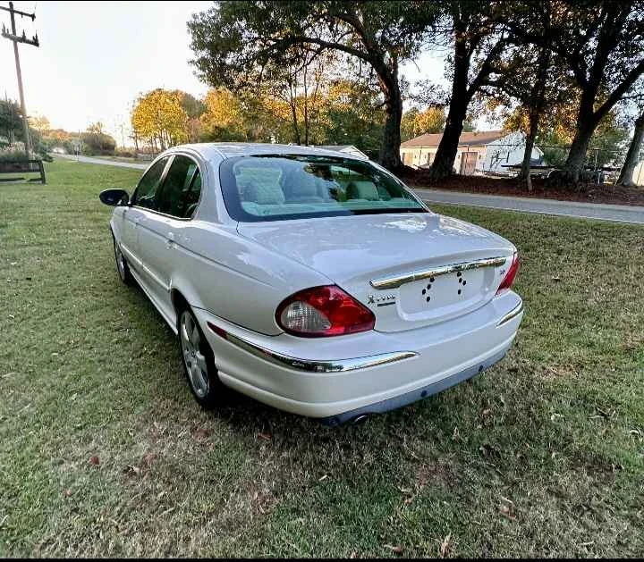 2015 Jaguar X-Type - Image 3 of 6