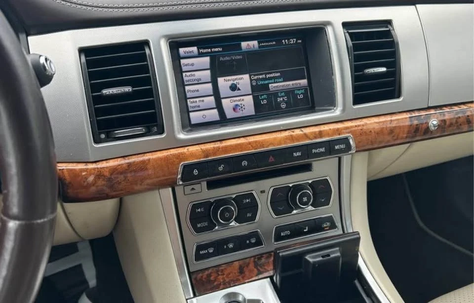 2015 Jaguar X250 XF - Image 10 of 10