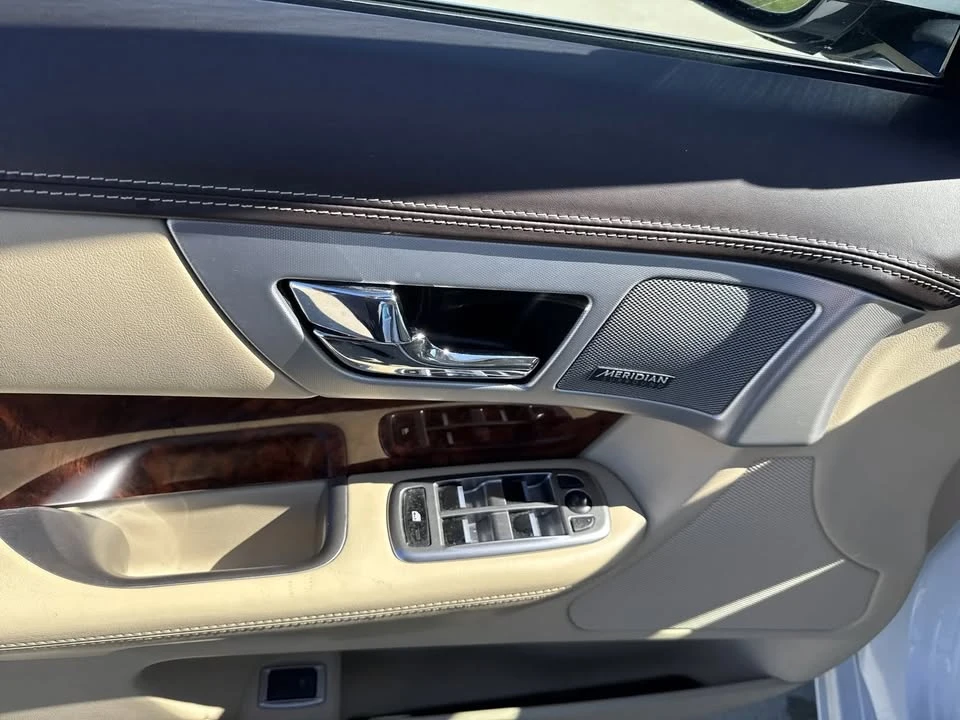 2015 Jaguar X250 XF - Image 9 of 17