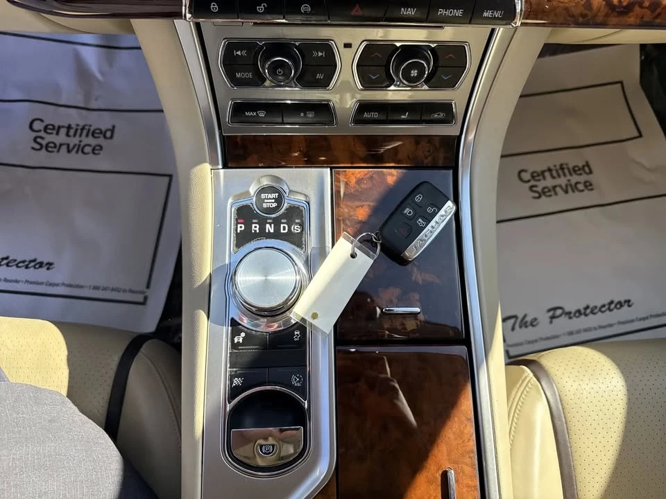 2015 Jaguar X250 XF - Image 16 of 17