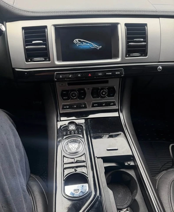 2015 Jaguar X250 XF - Image 9 of 11
