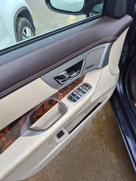 2015 Jaguar X250 XF - Image 6 of 12