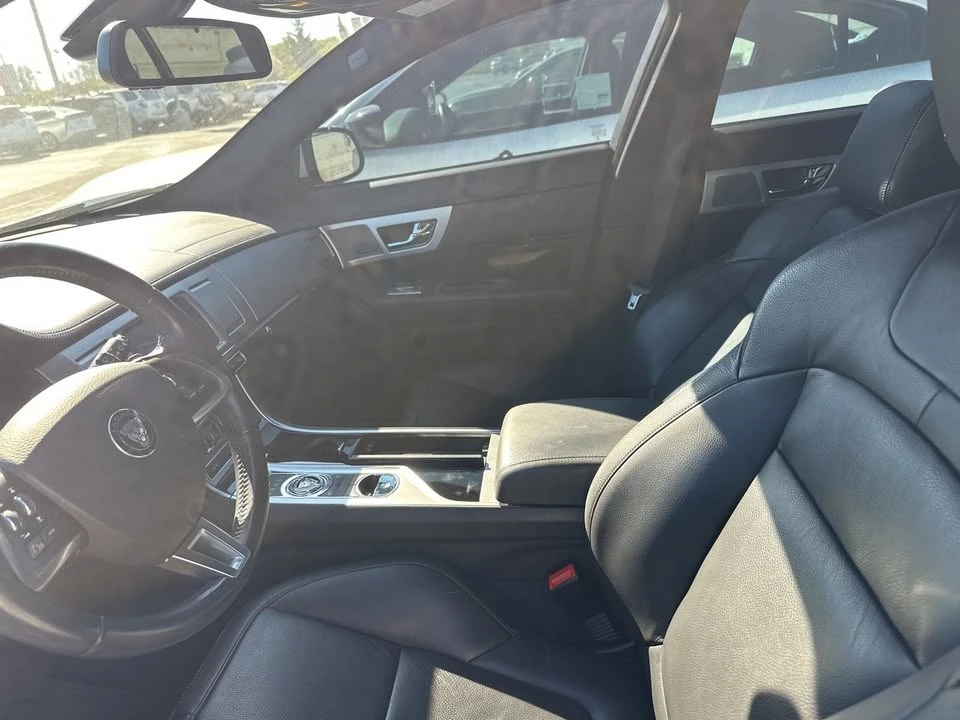 2015 Jaguar X250 XF - Image 8 of 14