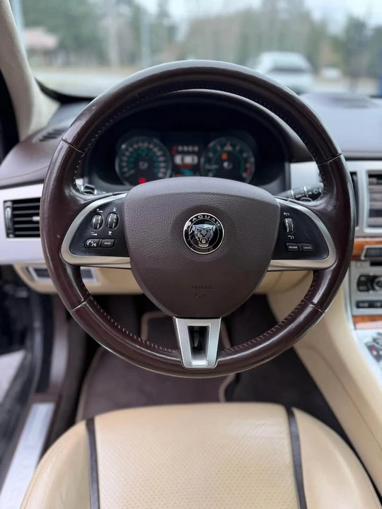 2015 Jaguar X250 XF - Image 9 of 12