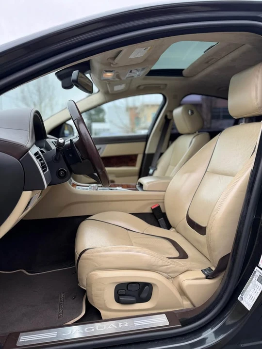 2015 Jaguar X250 XF - Image 8 of 12